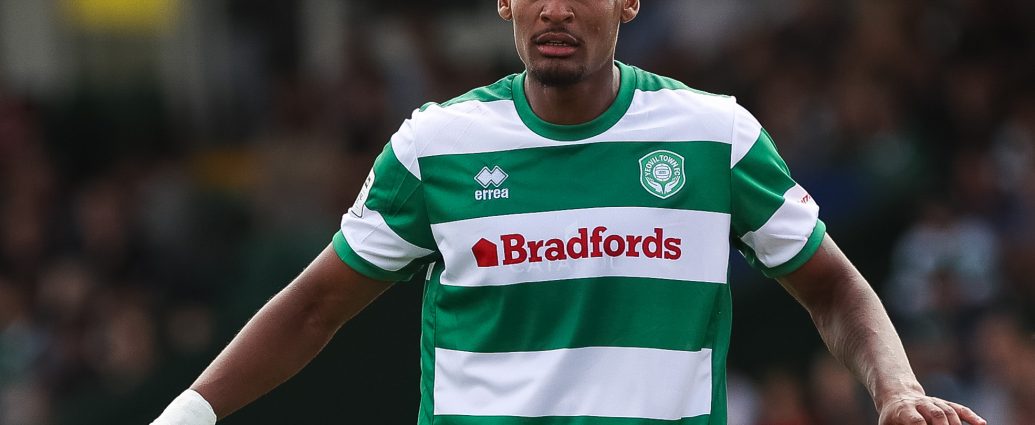 Morgan Williams with a cast on his right hand.