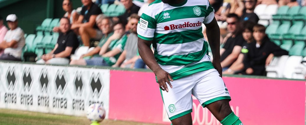 Junior Morias looks up for a pass.